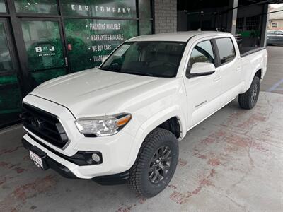 2021 Toyota Tacoma SR5 V6   - Photo 2 - Orange, CA 92868