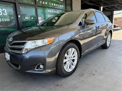 2013 Toyota Venza LE - Photo 1 - Orange, CA 92868