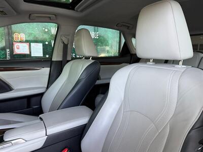 2019 Lexus RX 350   - Photo 18 - Orange, CA 92868