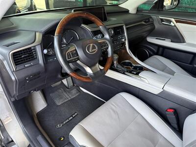 2019 Lexus RX 350   - Photo 16 - Orange, CA 92868