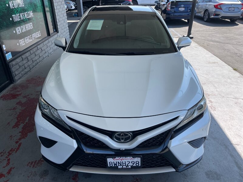 2018 Toyota Camry XSE photo 14