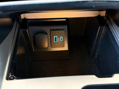 2021 Ford Explorer XLT - Photo 35 - Orange, CA 92868