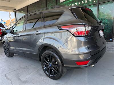 2017 Ford Escape SE - Photo 6 - Orange, CA 92868