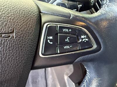 2017 Ford Escape SE - Photo 22 - Orange, CA 92868