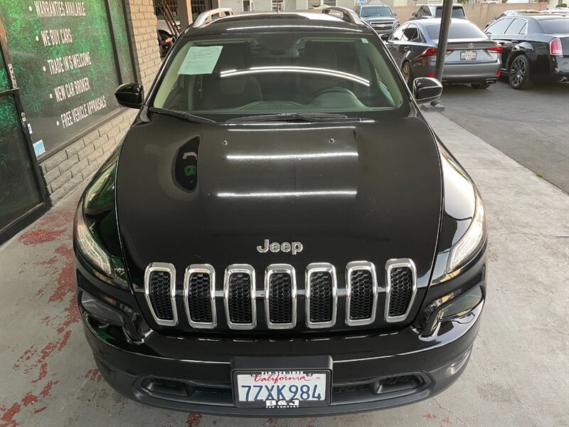 2017 Jeep Cherokee Latitude photo 13