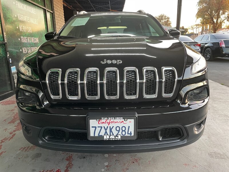 2017 Jeep Cherokee Latitude photo 12