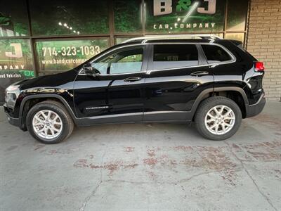 2017 Jeep Cherokee Latitude   - Photo 4 - Orange, CA 92868