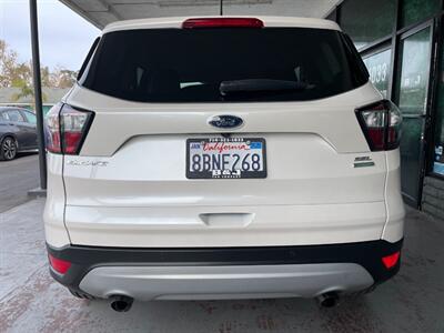 2018 Ford Escape SEL   - Photo 14 - Orange, CA 92868