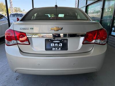 2015 Chevrolet Cruze ECO Auto - Photo 13 - Orange, CA 92868