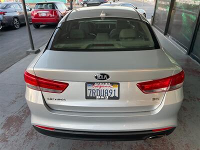 2016 Kia Optima EX   - Photo 15 - Orange, CA 92868