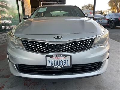 2016 Kia Optima EX   - Photo 12 - Orange, CA 92868