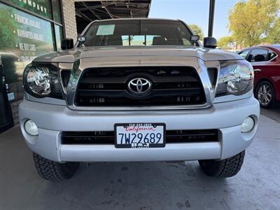 2005 Toyota Tacoma PreRunner V6   - Photo 12 - Orange, CA 92868