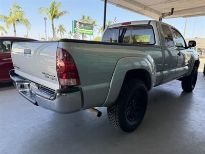2005 Toyota Tacoma PreRunner V6   - Photo 10 - Orange, CA 92868