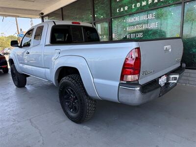 2005 Toyota Tacoma PreRunner V6   - Photo 6 - Orange, CA 92868