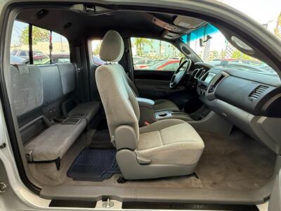 2005 Toyota Tacoma PreRunner V6   - Photo 27 - Orange, CA 92868