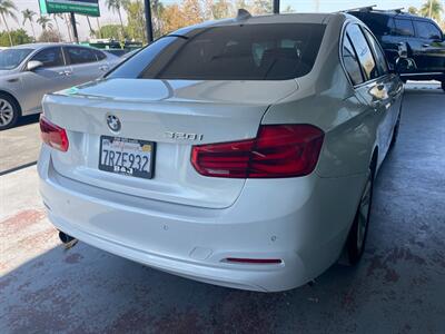 2016 BMW 3 Series 320i   - Photo 11 - Orange, CA 92868