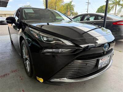 2022 Toyota Mirai XLE - Photo 9 - Orange, CA 92868