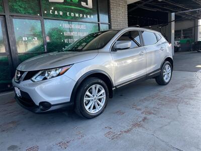 2017 Nissan Rogue Sport S   - Photo 1 - Orange, CA 92868