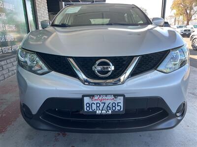 2017 Nissan Rogue Sport S   - Photo 12 - Orange, CA 92868