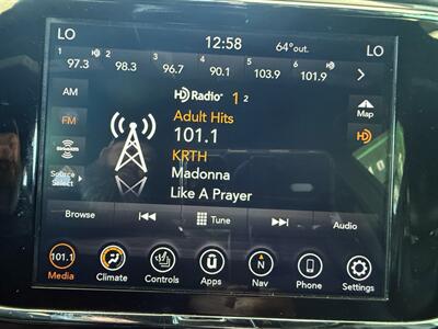 2020 Jeep Grand Cherokee Laredo E   - Photo 31 - Orange, CA 92868