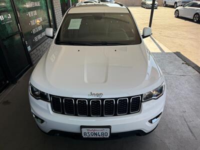 2020 Jeep Grand Cherokee Laredo E   - Photo 13 - Orange, CA 92868