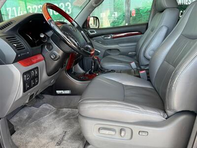 2008 Lexus GX 470   - Photo 19 - Orange, CA 92868