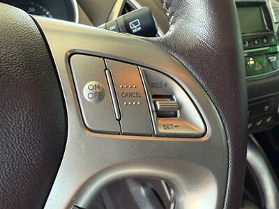 2011 Hyundai TUCSON GLS   - Photo 21 - Orange, CA 92868