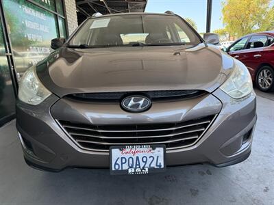 2011 Hyundai TUCSON GLS   - Photo 12 - Orange, CA 92868