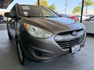 2011 Hyundai TUCSON GLS   - Photo 9 - Orange, CA 92868