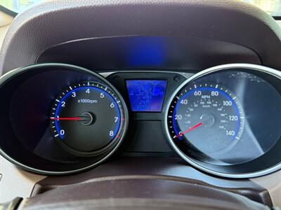 2011 Hyundai TUCSON GLS   - Photo 27 - Orange, CA 92868
