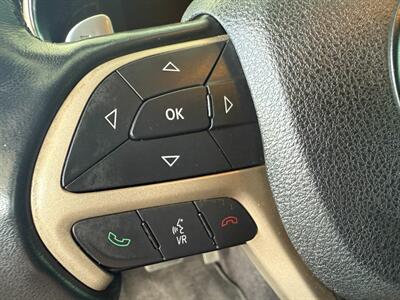 2017 Jeep Grand Cherokee Laredo   - Photo 21 - Orange, CA 92868