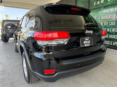 2017 Jeep Grand Cherokee Laredo   - Photo 7 - Orange, CA 92868