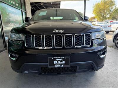 2017 Jeep Grand Cherokee Laredo   - Photo 12 - Orange, CA 92868