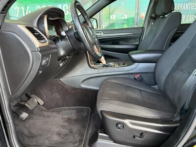 2017 Jeep Grand Cherokee Laredo   - Photo 17 - Orange, CA 92868