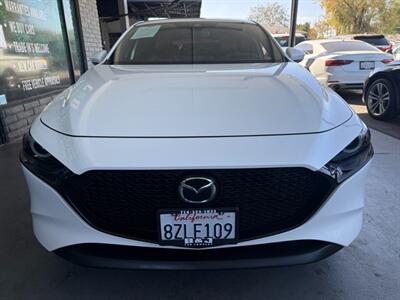 2022 Mazda Mazda3 Hatchback Premium - Photo 12 - Orange, CA 92868