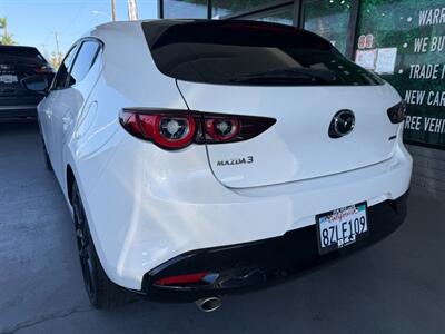 2022 Mazda Mazda3 Hatchback Premium - Photo 7 - Orange, CA 92868