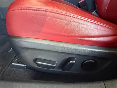 2022 Mazda Mazda3 Hatchback Premium - Photo 20 - Orange, CA 92868