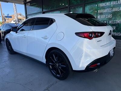 2022 Mazda Mazda3 Hatchback Premium - Photo 5 - Orange, CA 92868