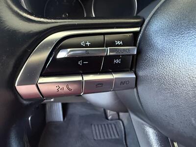 2022 Mazda Mazda3 Hatchback Premium - Photo 22 - Orange, CA 92868