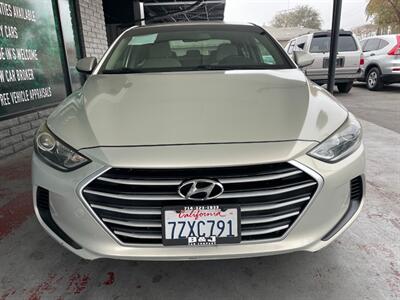 2017 Hyundai ELANTRA SE   - Photo 12 - Orange, CA 92868