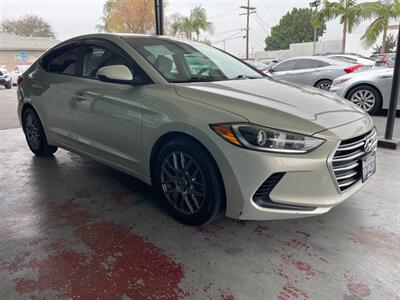 2017 Hyundai ELANTRA SE   - Photo 8 - Orange, CA 92868