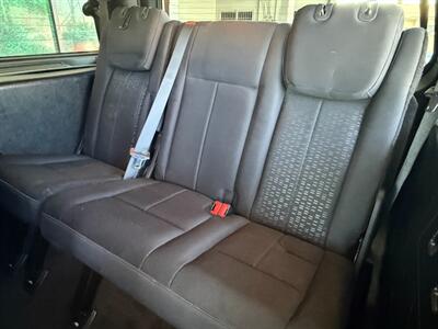 2017 Ford Expedition XLT - Photo 27 - Orange, CA 92868