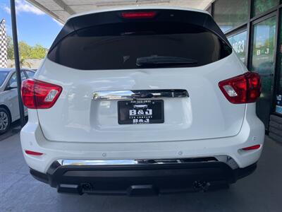 2020 Nissan Pathfinder SL   - Photo 14 - Orange, CA 92868