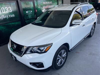 2020 Nissan Pathfinder SL   - Photo 2 - Orange, CA 92868