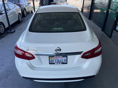 2018 Nissan Altima 2.5 S   - Photo 15 - Orange, CA 92868