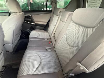 2006 Toyota RAV4   - Photo 22 - Orange, CA 92868