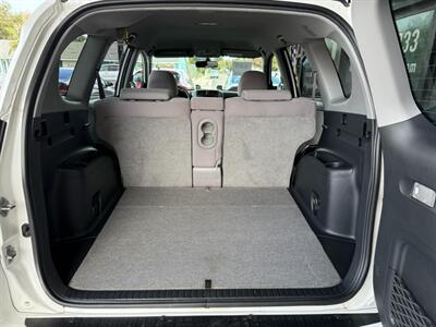 2006 Toyota RAV4   - Photo 32 - Orange, CA 92868
