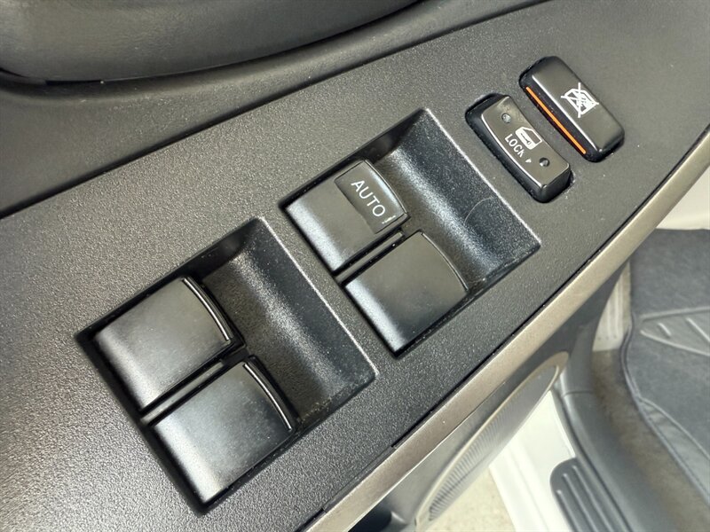 2006 Toyota RAV4 photo 19