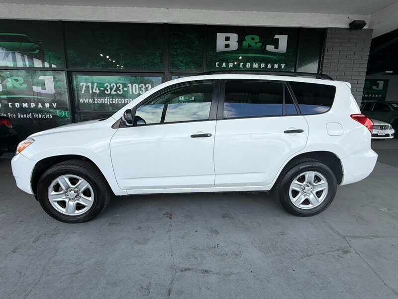 2006 Toyota RAV4 photo 3
