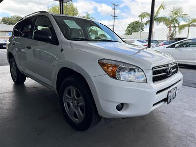 2006 Toyota RAV4   - Photo 8 - Orange, CA 92868